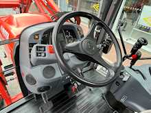 Kubota M115GX-IV 115hp Turbocharged 4 Cylinder With Only 1400hrs 0.0 2dr Tractor Unit 8 Speed Auto Diesel