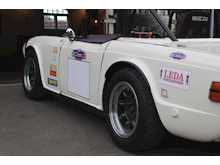 1971 TRIUMPH TR6 RACE CAR