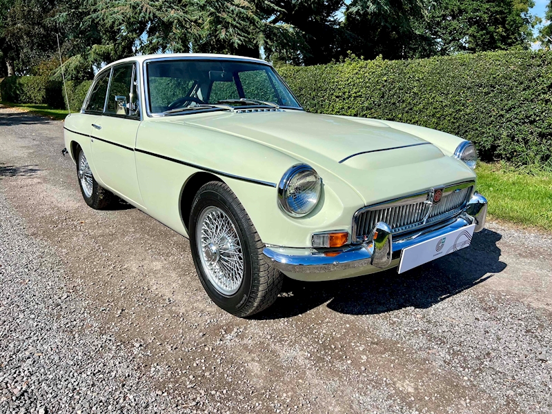 MG GT 3.0 2dr coupe manual petrol