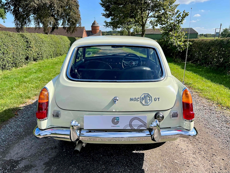 MG GT 3.0 2dr coupe manual petrol