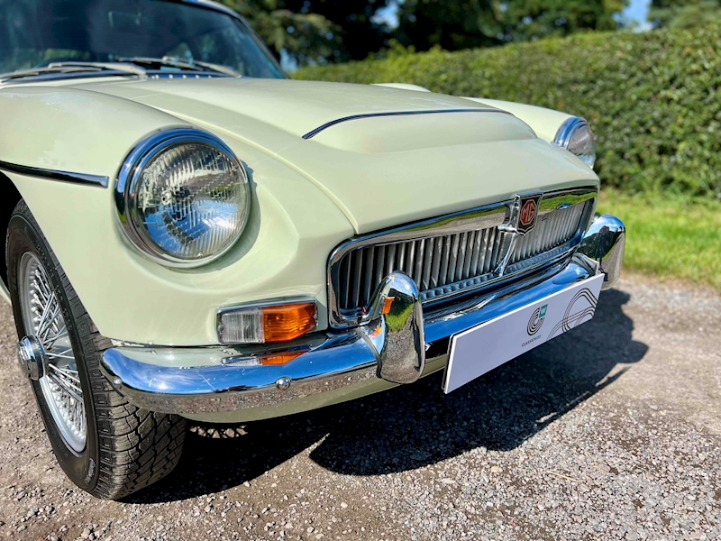 MG GT 3.0 2dr coupe manual petrol