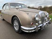 1967/F DAIMLER V8 250