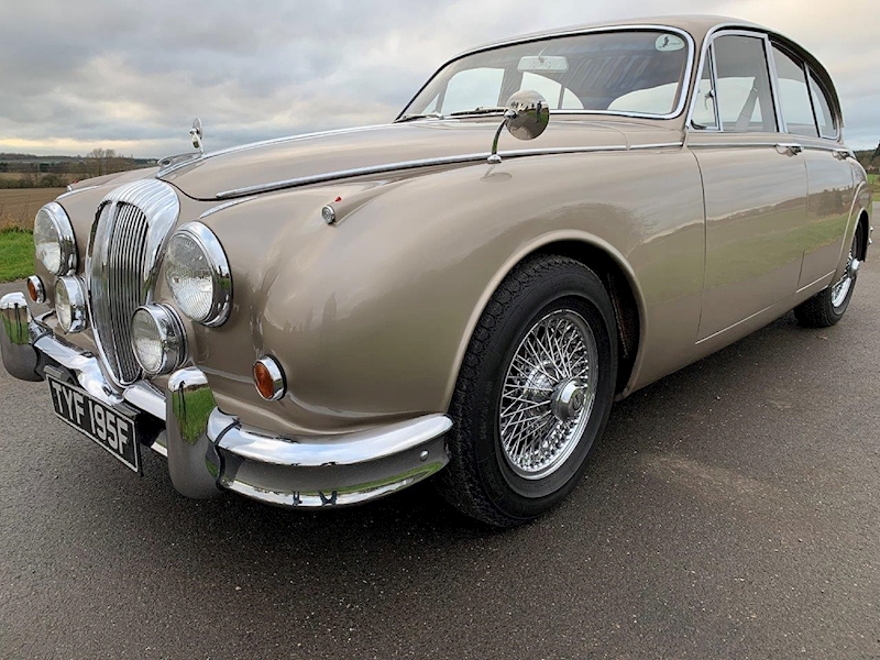 Used 1967 Daimler 250 V8 Daimler V8 For Sale in Newark (U2 ...