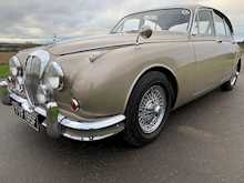 1967/F DAIMLER V8 250