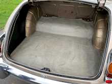 1967/F DAIMLER V8 250