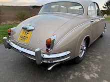 1967/F DAIMLER V8 250