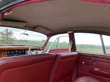 1967/F DAIMLER V8 250