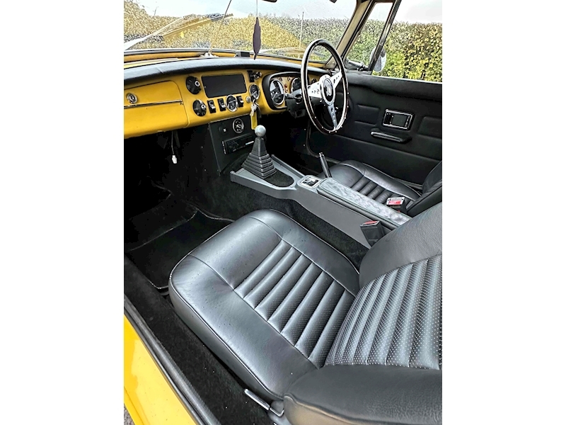 MG Roadster 4.6 2dr Convertible manual Petrol