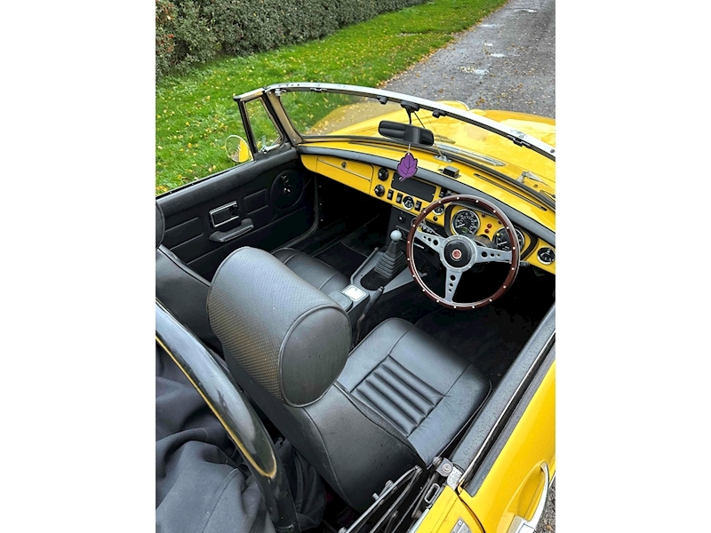 MG Roadster 4.6 2dr Convertible manual Petrol