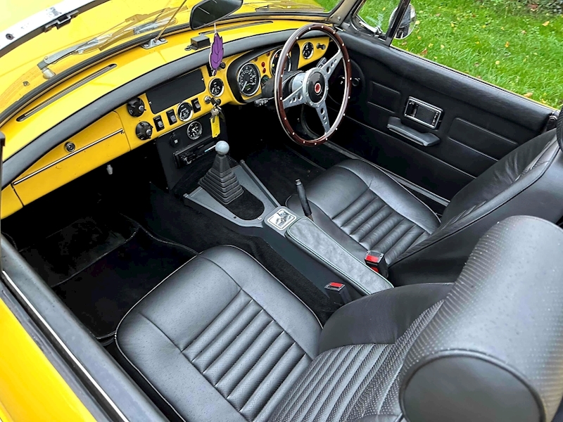 MG Roadster 4.6 2dr Convertible manual Petrol