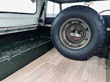 1963/A Land Rover Series 2A 88 manual