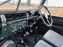 1963/A Land Rover Series 2A 88 manual