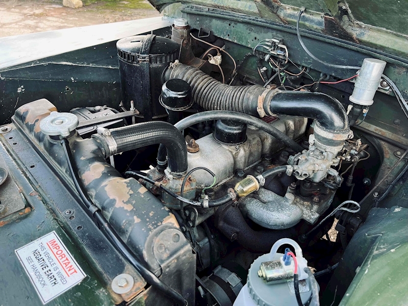Land Rover 88 station wagon 2.25 manual petrol