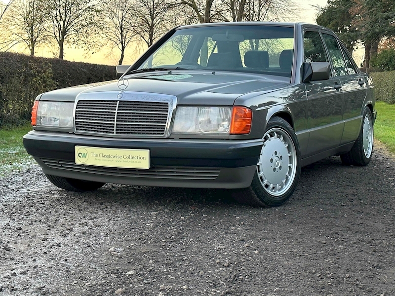 Mercedes-Benz 1992 mercedes 190E 2.0 auto with AC ! 