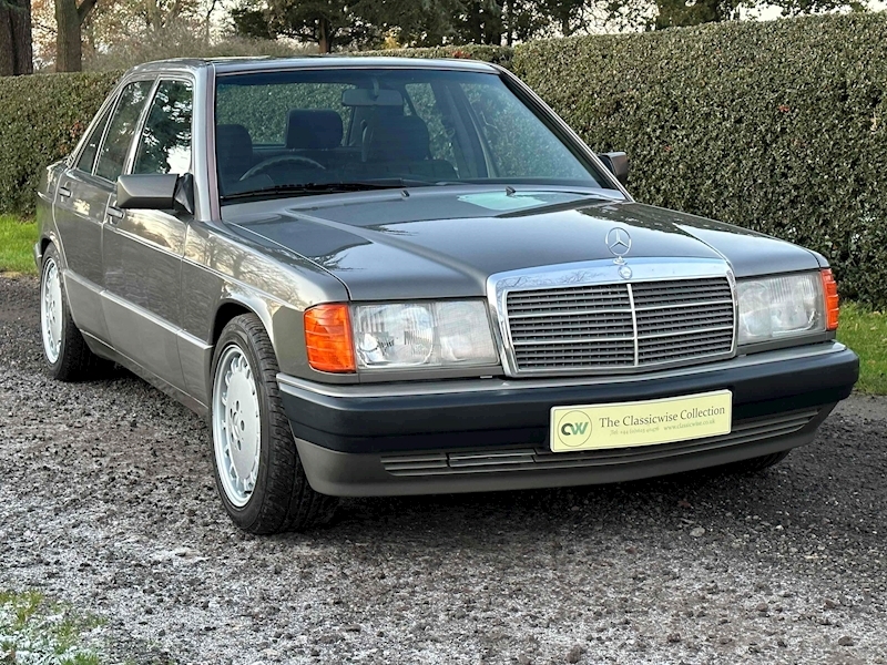 Mercedes-Benz 1992 mercedes 190E 2.0 auto with AC ! 