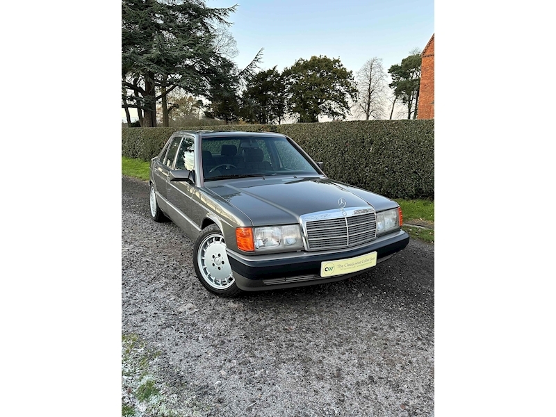 Mercedes-Benz 1992 mercedes 190E 2.0 auto with AC ! 