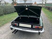 1976/P Triumph Stag 3.0 V8 auto