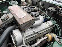 1976/P Triumph Stag 3.0 V8 auto