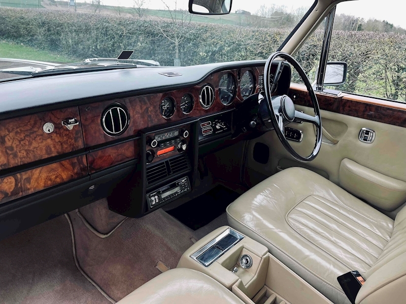 Rolls-Royce 6.8 4dr Saloon Automatic Petrol