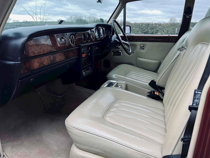 Rolls-Royce 6.8 4dr Saloon Automatic Petrol
