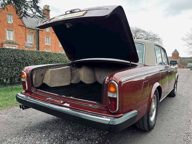 Rolls-Royce 6.8 4dr Saloon Automatic Petrol