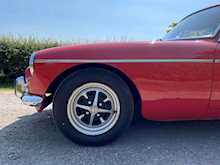 1975 MGB GT 1.8 manual O/D red