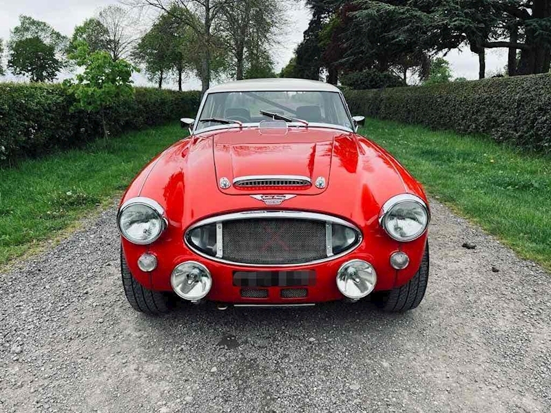 Austin Healey BJ8 3.0 2dr Convertible manual Petrol