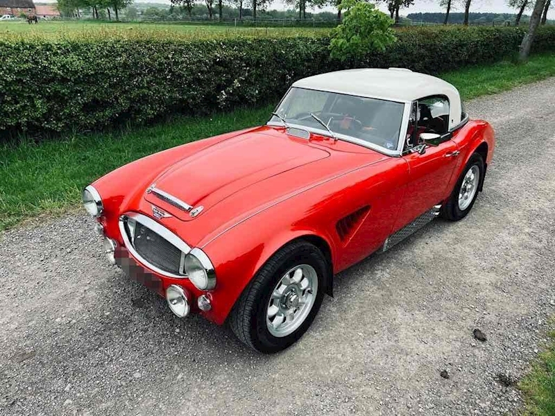 Austin Healey BJ8 3.0 2dr Convertible manual Petrol