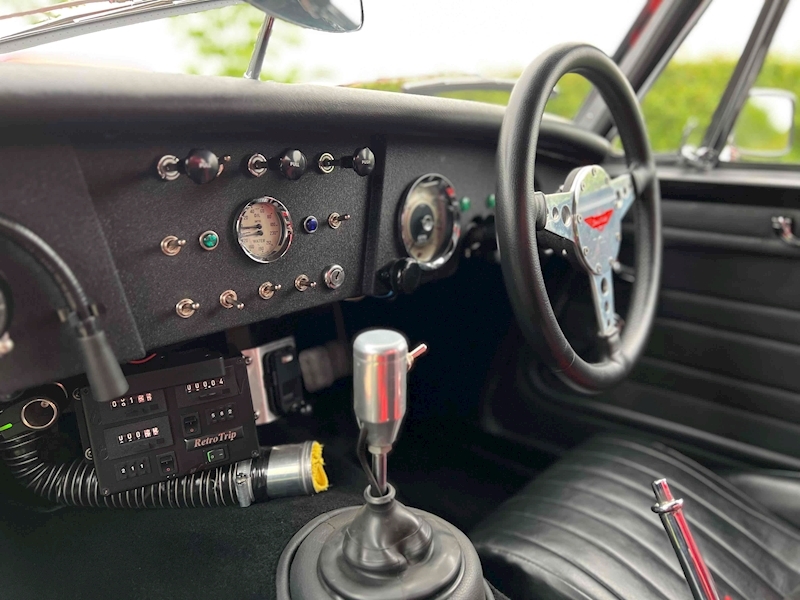 Austin Healey BJ8 3.0 2dr Convertible manual Petrol