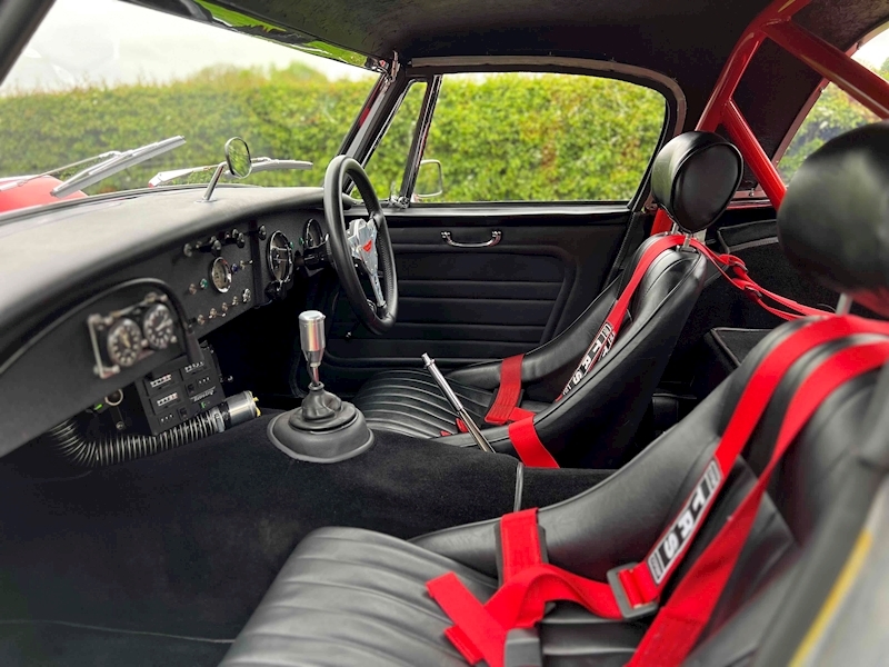 Austin Healey BJ8 3.0 2dr Convertible manual Petrol