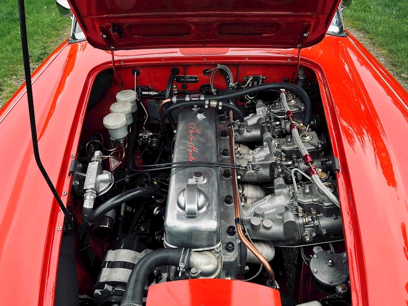 Austin Healey BJ8 3.0 2dr Convertible manual Petrol