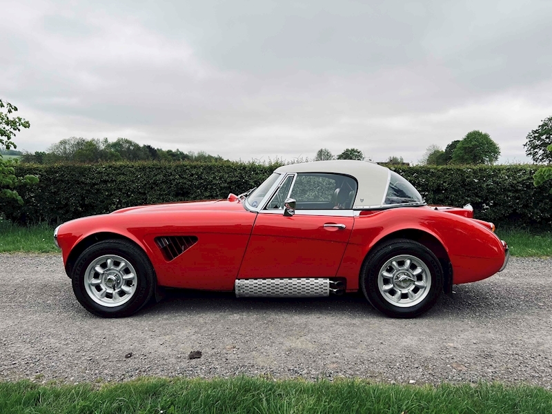 Austin Healey BJ8 3.0 2dr Convertible manual Petrol