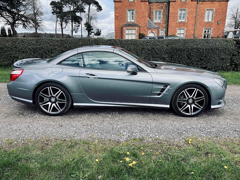 Mercedes-Benz 3.5 SL350 AMG Sport Convertible 2dr Petrol G-Tronic Euro 5 (s/s) (306 ps)