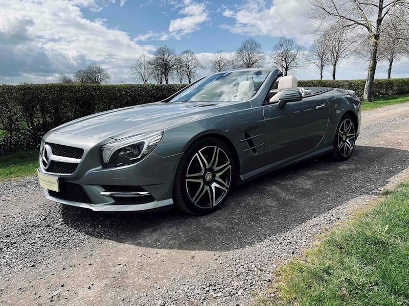 Mercedes-Benz 3.5 SL350 AMG Sport Convertible 2dr Petrol G-Tronic Euro 5 (s/s) (306 ps)