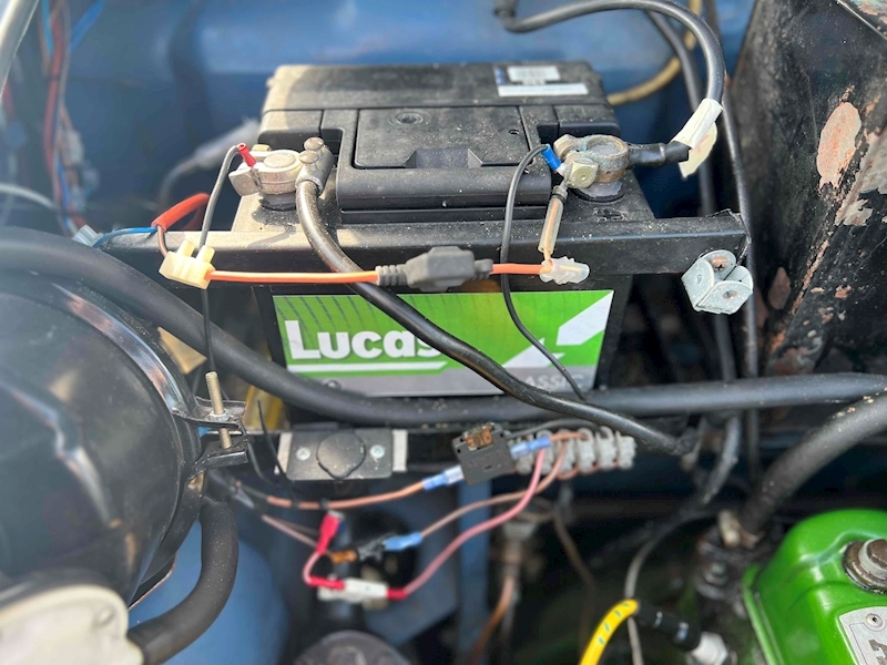 Austin 0.8 4dr Saloon Petrol