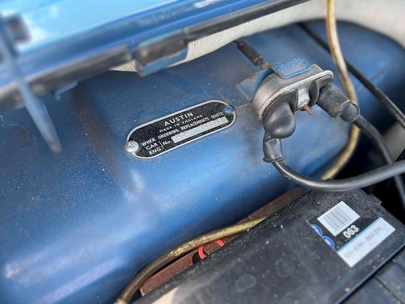 Austin 0.8 4dr Saloon Petrol