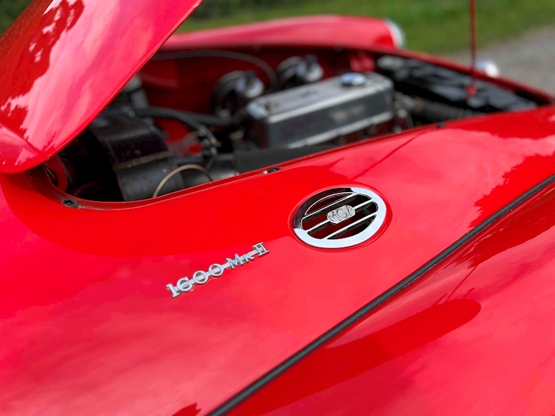 MG MK2 De Luxe 1.6 2dr Convertible manual Petrol