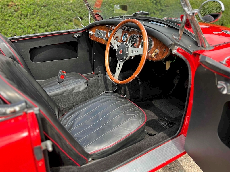 MG MK2 De Luxe 1.6 2dr Convertible manual Petrol