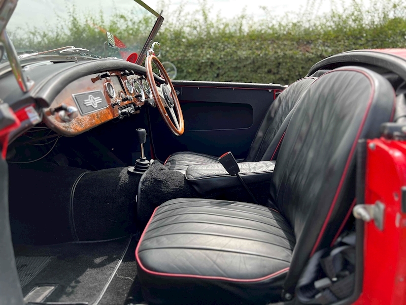 MG MK2 De Luxe 1.6 2dr Convertible manual Petrol