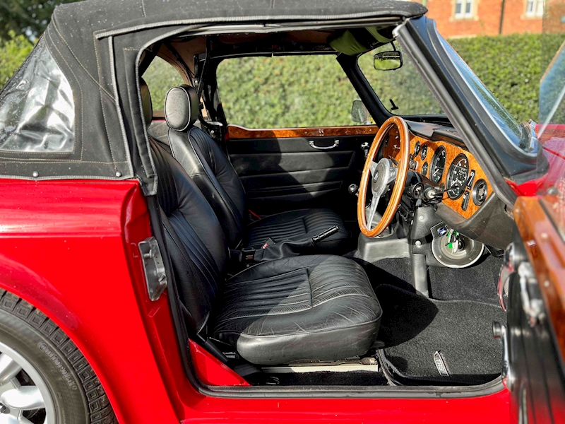 Triumph CP 2.5 2dr Convertible manual petrol