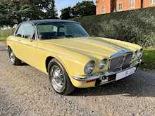 Daimler Double Six V12 
