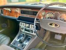 Daimler Double Six V12 