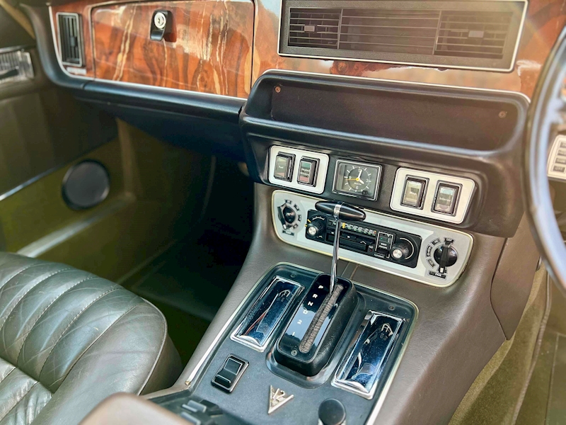 Daimler Coupe 5.3 2dr Saloon Automatic Petrol
