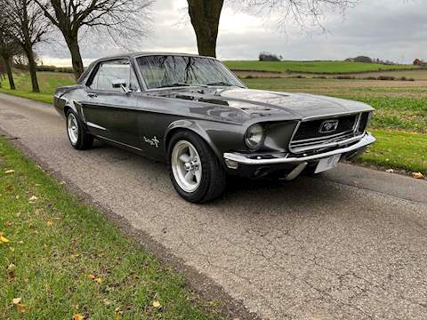 Coupe 5.8 2dr Coupe manual Petrol