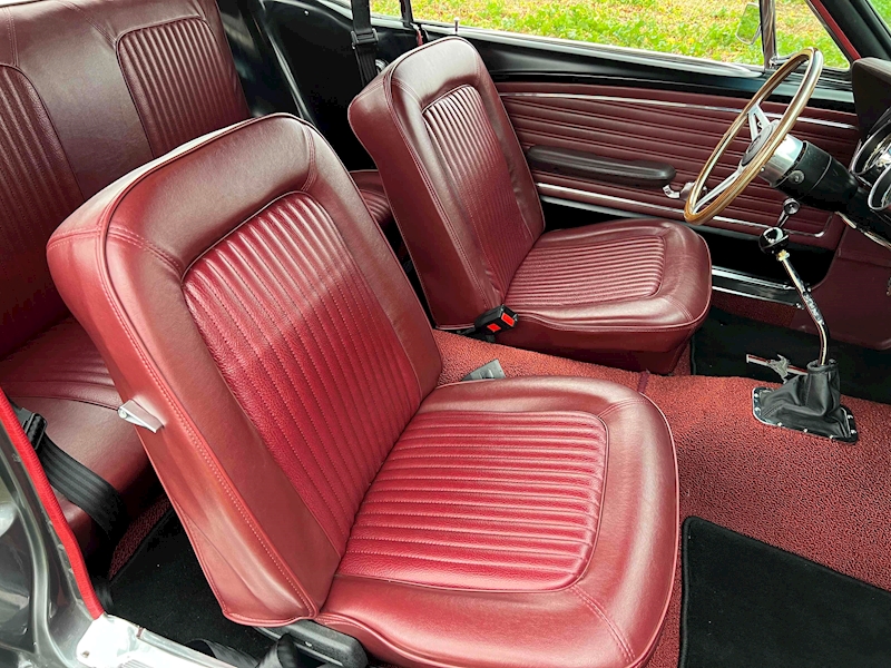 Ford Coupe 5.8 2dr Coupe manual Petrol
