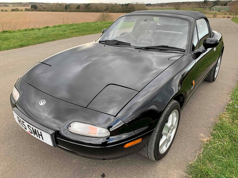 Mazda Mx-5 Classic Convertible 1.8 Manual Petrol