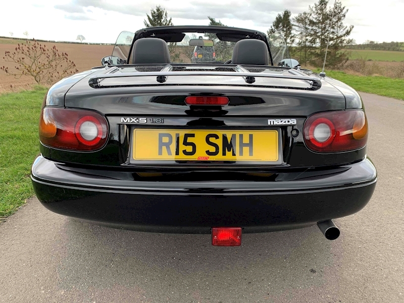 Mazda Mx-5 Classic Convertible 1.8 Manual Petrol