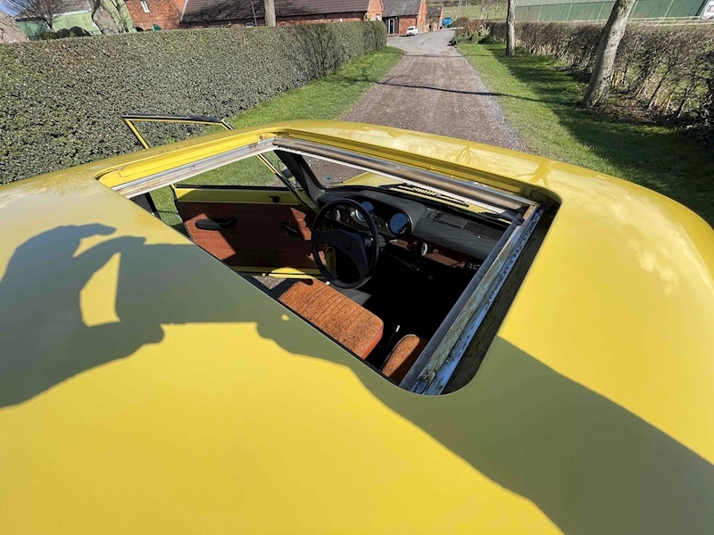 Wartburg W Saloon 1.0 Manual Petrol 