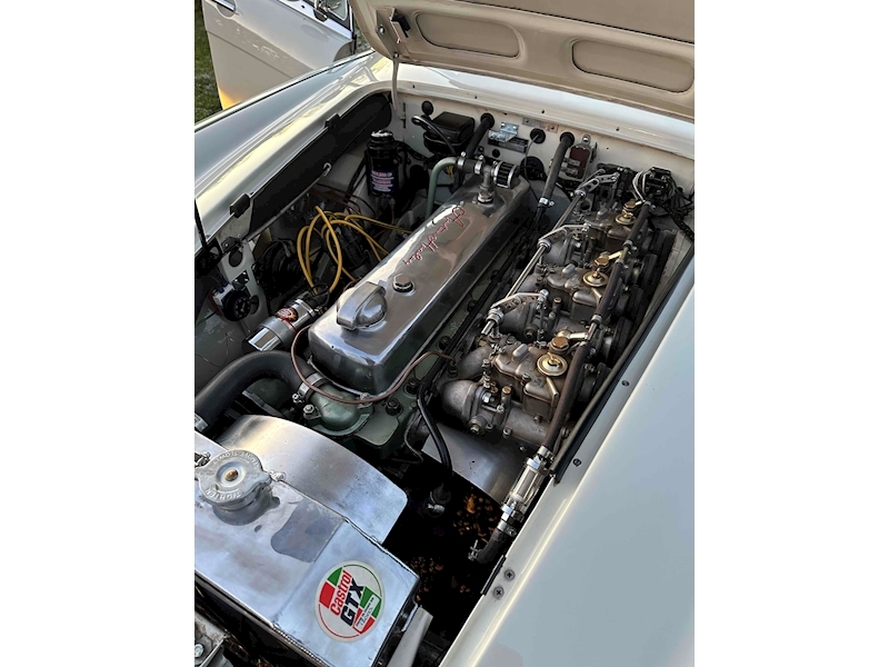 Austin Healey 1962 Austin Healey 3000 Mk2 BJ7 Manual O/D