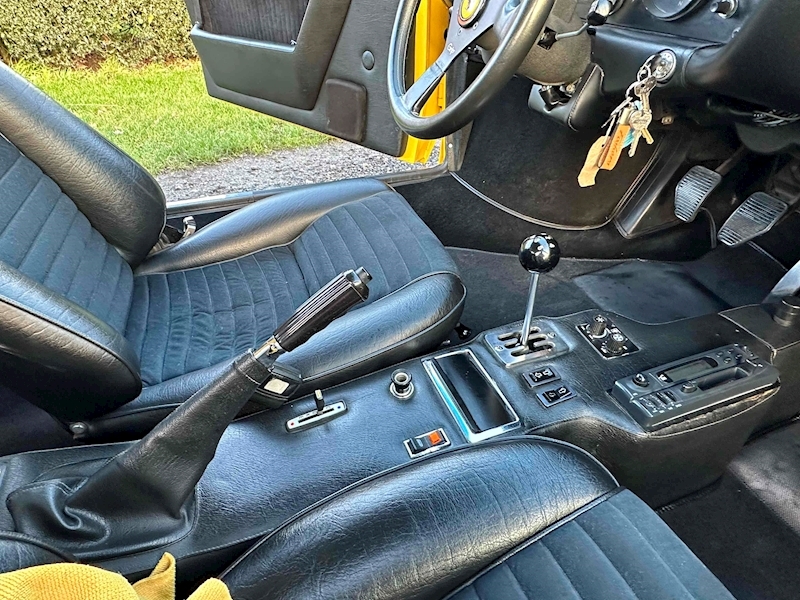 Ferrari 208 GT4 2.0 2dr Coupe petrol